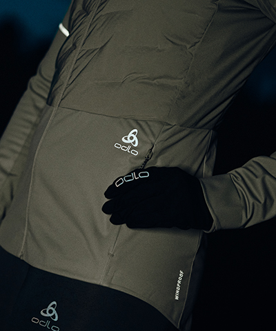 Laufjacke Nahaufnahme im Dunkeln