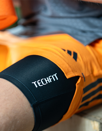 Detailaufnahme Herren Trainingshose von adidas Detailaufnahme Herren Trainingshose von adidas