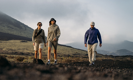 Outdoorkleidung für Herren und Damen von Odlo